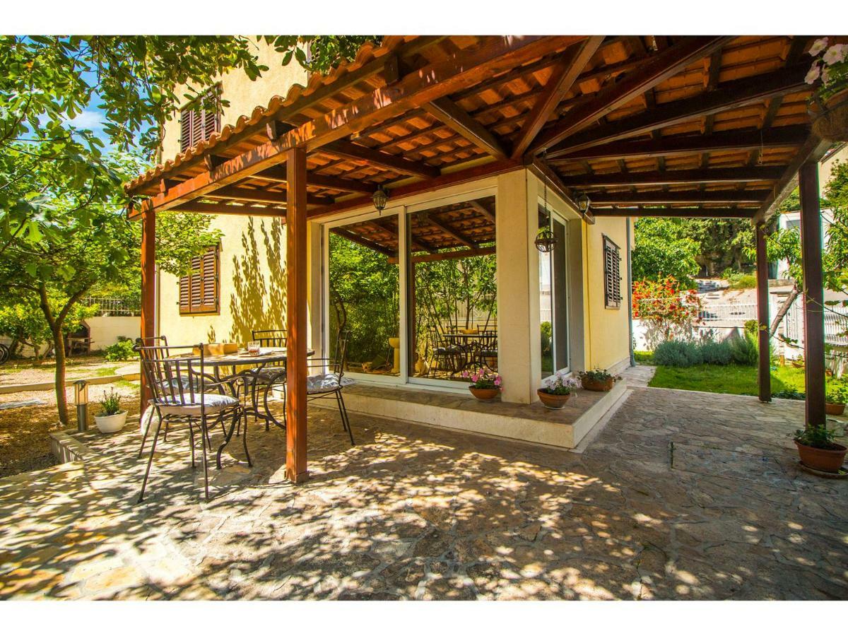 Calypso Apartment Split